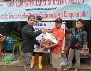SMSI Lahat Salurkan Bantuan Korban Banjir Bandang