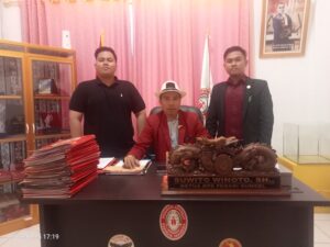 Difitnah, Bupati Akan Lapor Polisi