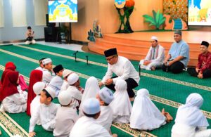 Berbagi Bahagia Bersama BRI Group, BRI Regional Office Palembang membagikan Ribuan Sembako dan Santunan Kepada Anak Yatim