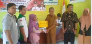 Masyarakat Miskin Ekstrim Terima Saluran BLT DD