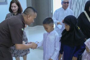 Kejari Banyuasin Peduli Anak Panti dak Kaum Dhuafa