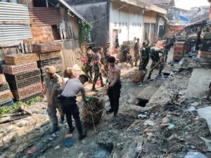 Program Unggulan Kasad Menjaga Kebersihan Lingkungan