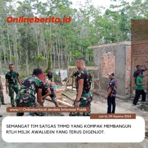 Semangat Gotong Royong Satgas TMMD 121 Kodim 0430/BA Plester Dinding RTLH